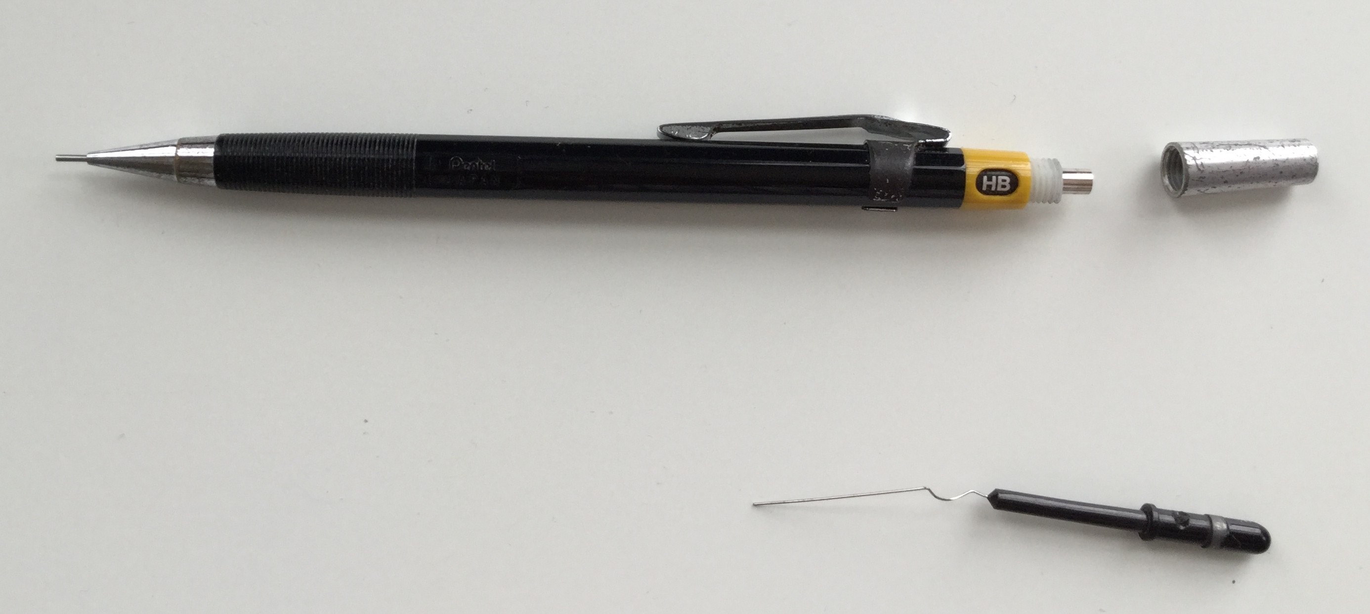 シャープペンシルを修理 原因はシャーペンの芯詰まりでした | Citron